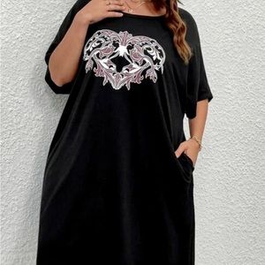 NEW W/Tag T-Shirt dress w/ pockets